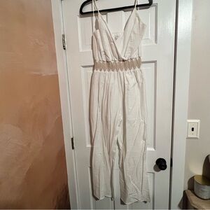 #187 Jacquie The Label White Spaghetti Strap Jumpsuit Size Small